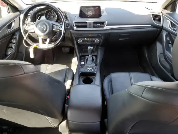 3MZBN1L31JM179165 2018 MAZDA 3 - Image 8