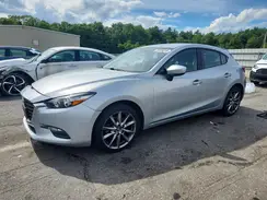 3MZBN1L31JM181711 2018 MAZDA 3