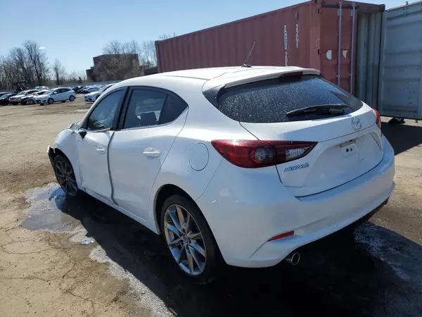 3MZBN1L31JM198444 2018 MAZDA 3 - Image 2