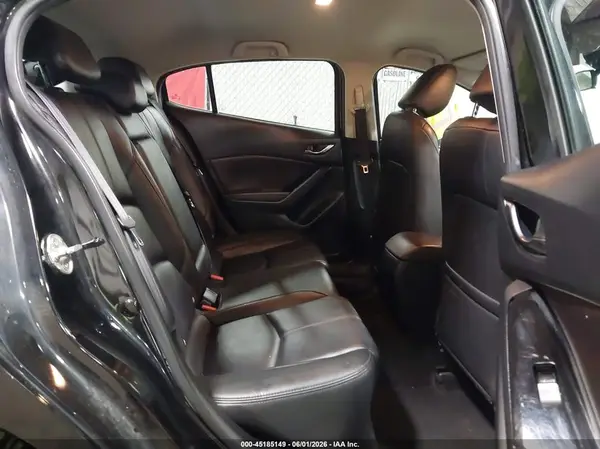 3MZBN1L31JM207496 2018 MAZDA 3 - Image 8