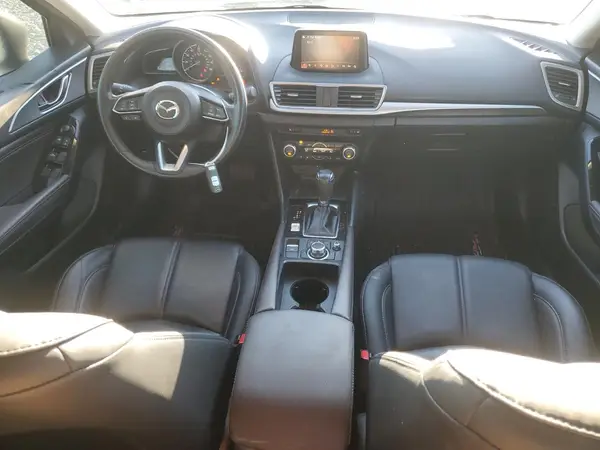 3MZBN1L31JM237775 2018 MAZDA 3 - Image 8