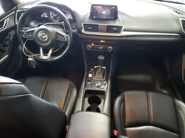 3MZBN1L31JM243348 2018 MAZDA 3 - Image 8