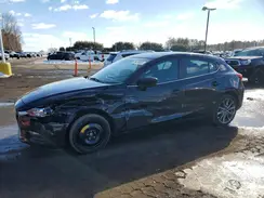 3MZBN1L31JM251031 2018 MAZDA 3
