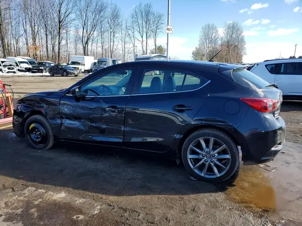 3MZBN1L31JM251031 2018 MAZDA 3 - Image 2