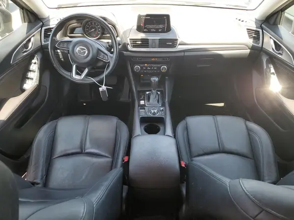 3MZBN1L31JM266113 2018 MAZDA 3 - Image 8