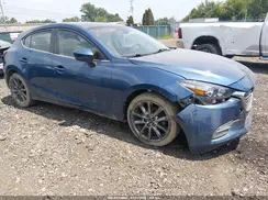 3MZBN1L31JM267987 2018 MAZDA 3