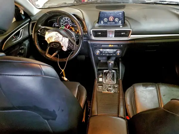 3MZBN1L31JM270985 2018 MAZDA 3 - Image 8