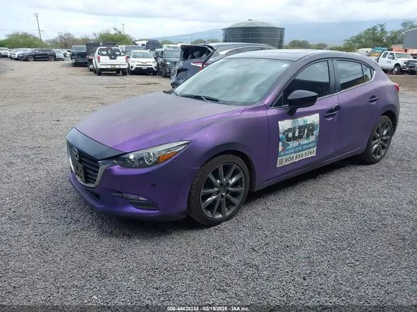 3MZBN1L32JM159202 2018 MAZDA 3 - Image 2
