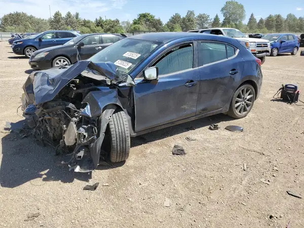 3MZBN1L32JM173035 2018 MAZDA 3 - Image 1