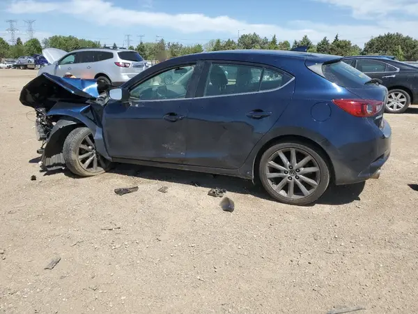 3MZBN1L32JM173035 2018 MAZDA 3 - Image 2