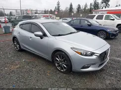 3MZBN1L32JM176923 2018 MAZDA 3