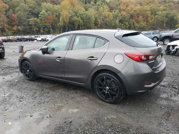 3MZBN1L32JM179658 2018 MAZDA 3 - Image 2