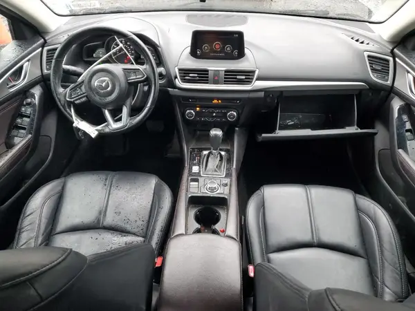 3MZBN1L32JM179658 2018 MAZDA 3 - Image 8