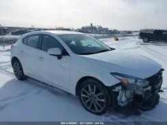 3MZBN1L32JM184004 2018 MAZDA 3