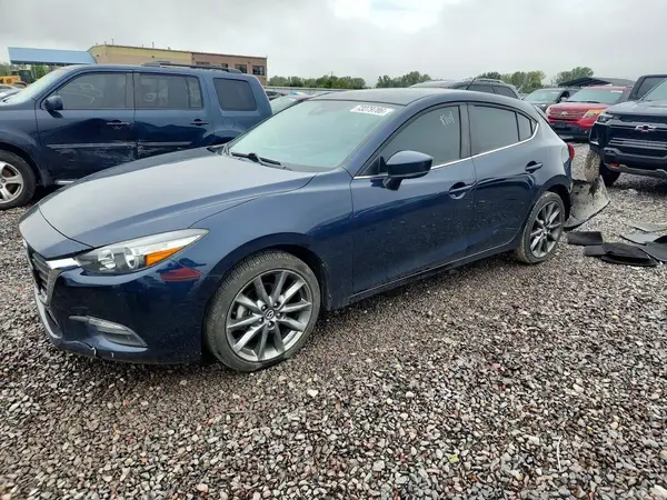 3MZBN1L32JM184102 2018 MAZDA 3 - Image 1