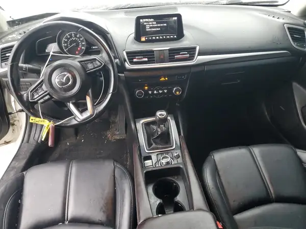 3MZBN1L32JM185296 2018 MAZDA 3 - Image 8
