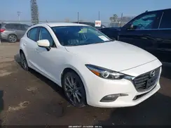 3MZBN1L32JM187338 2018 MAZDA 3
