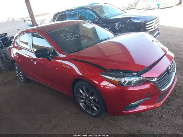 3MZBN1L32JM198601 2018 MAZDA 3 - Image 1