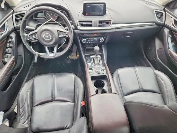 3MZBN1L32JM229989 2018 MAZDA 3 - Image 8