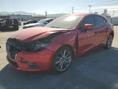 3MZBN1L32JM241124 2018 MAZDA 3