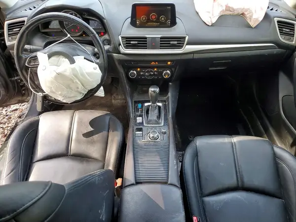 3MZBN1L32JM248817 2018 MAZDA 3 - Image 8