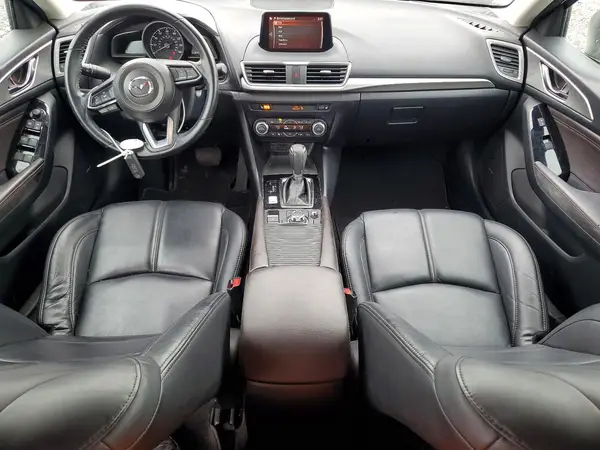 3MZBN1L33JM223991 2018 MAZDA 3 - Image 8