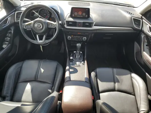 3MZBN1L33JM226244 2018 MAZDA 3 - Image 8