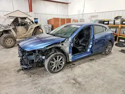 3MZBN1L33JM227684 2018 MAZDA 3