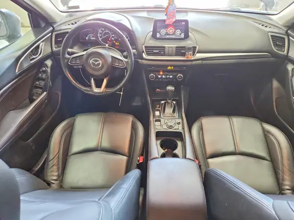 3MZBN1L33JM230780 2018 MAZDA 3 - Image 8