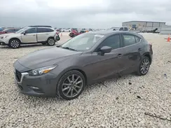 3MZBN1L33JM238863 2018 MAZDA 3