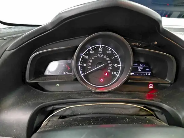 3MZBN1L33JM241326 2018 MAZDA 3 - Image 8