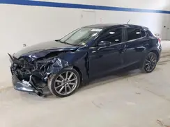 3MZBN1L33JM246008 2018 MAZDA 3