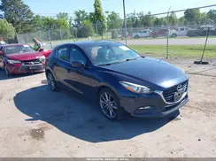 3MZBN1L33JM258286 2018 MAZDA 3