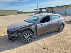 3MZBN1L33JM274391 2018 MAZDA 3