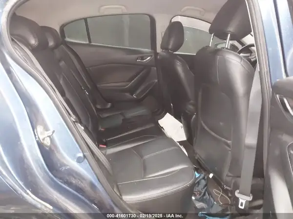 3MZBN1L33JM274729 2018 MAZDA 3 - Image 8