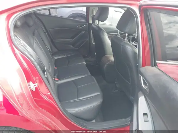3MZBN1L34JM163672 2018 MAZDA 3 - Image 8
