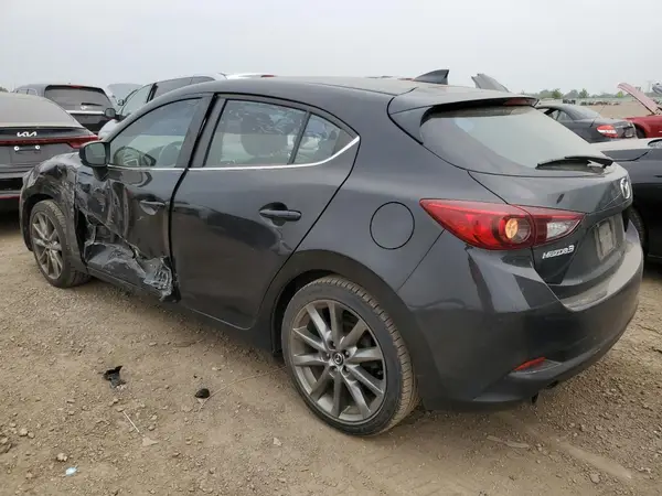 3MZBN1L34JM172288 2018 MAZDA 3 - Image 2