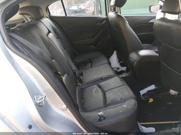 3MZBN1L34JM177376 2018 MAZDA 3 - Image 8
