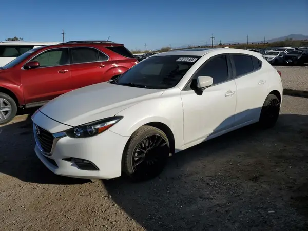 3MZBN1L34JM179452 2018 MAZDA 3 - Image 1