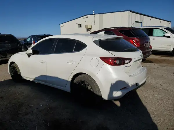 3MZBN1L34JM179452 2018 MAZDA 3 - Image 2