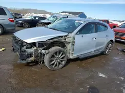 3MZBN1L34JM180861 2018 MAZDA 3