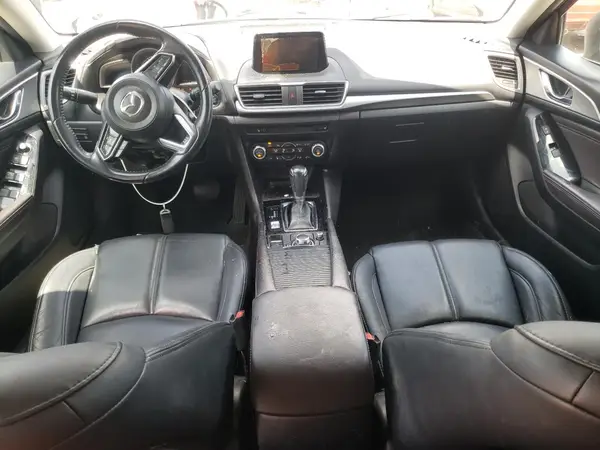 3MZBN1L34JM183999 2018 MAZDA 3 - Image 8