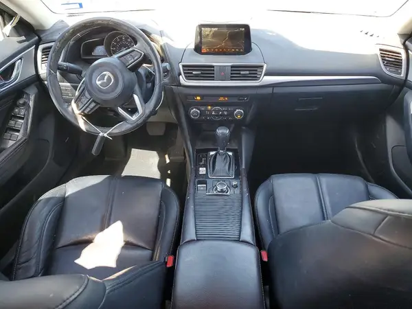 3MZBN1L34JM192041 2018 MAZDA 3 - Image 8