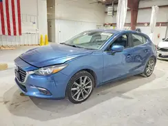 3MZBN1L34JM207069 2018 MAZDA 3