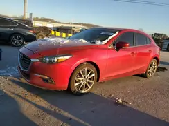 3MZBN1L34JM239231 2018 MAZDA 3