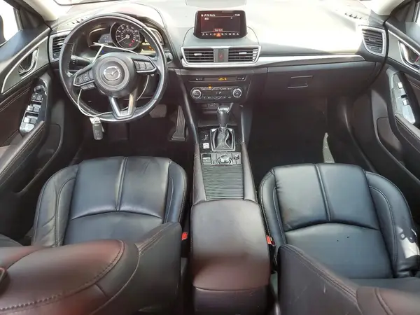 3MZBN1L34JM251038 2018 MAZDA 3 - Image 8