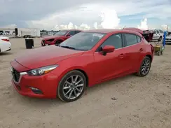 3MZBN1L34JM256109 2018 MAZDA 3