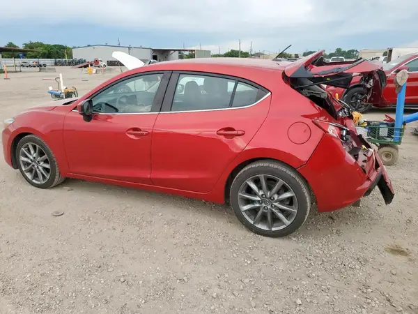 3MZBN1L34JM256109 2018 MAZDA 3 - Image 2