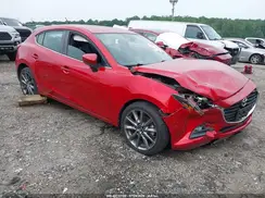 3MZBN1L34JM258975 2018 MAZDA 3