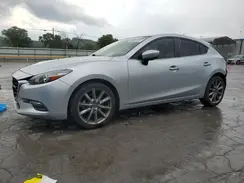 3MZBN1L34JM261505 2018 MAZDA 3